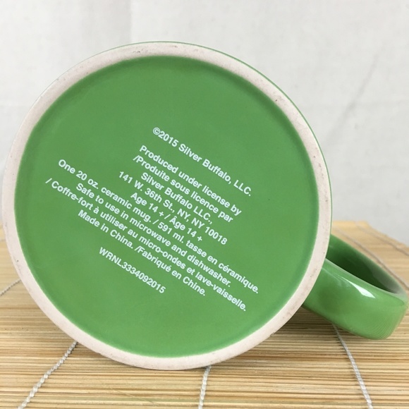 ❤️Free W/ $40 BUNDLE! ❤️ MUG with Naughty Reindeer - Picture 4 of 7